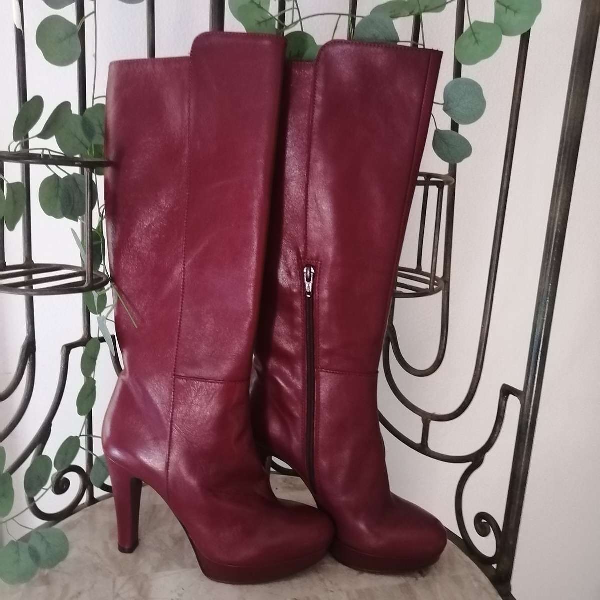 Boots - Burgundy, Formentini