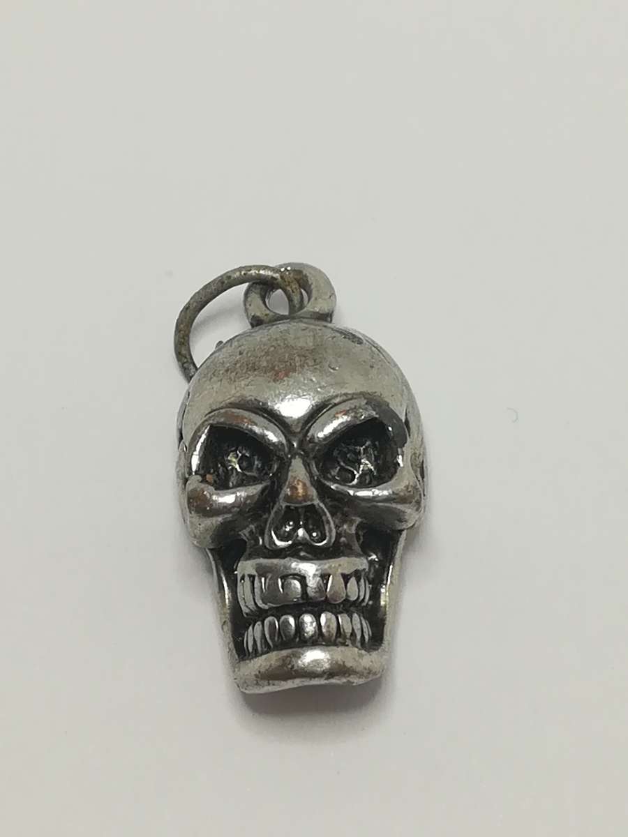 Bead Fitting Pandora 'Silver' & Black Skull Dangle