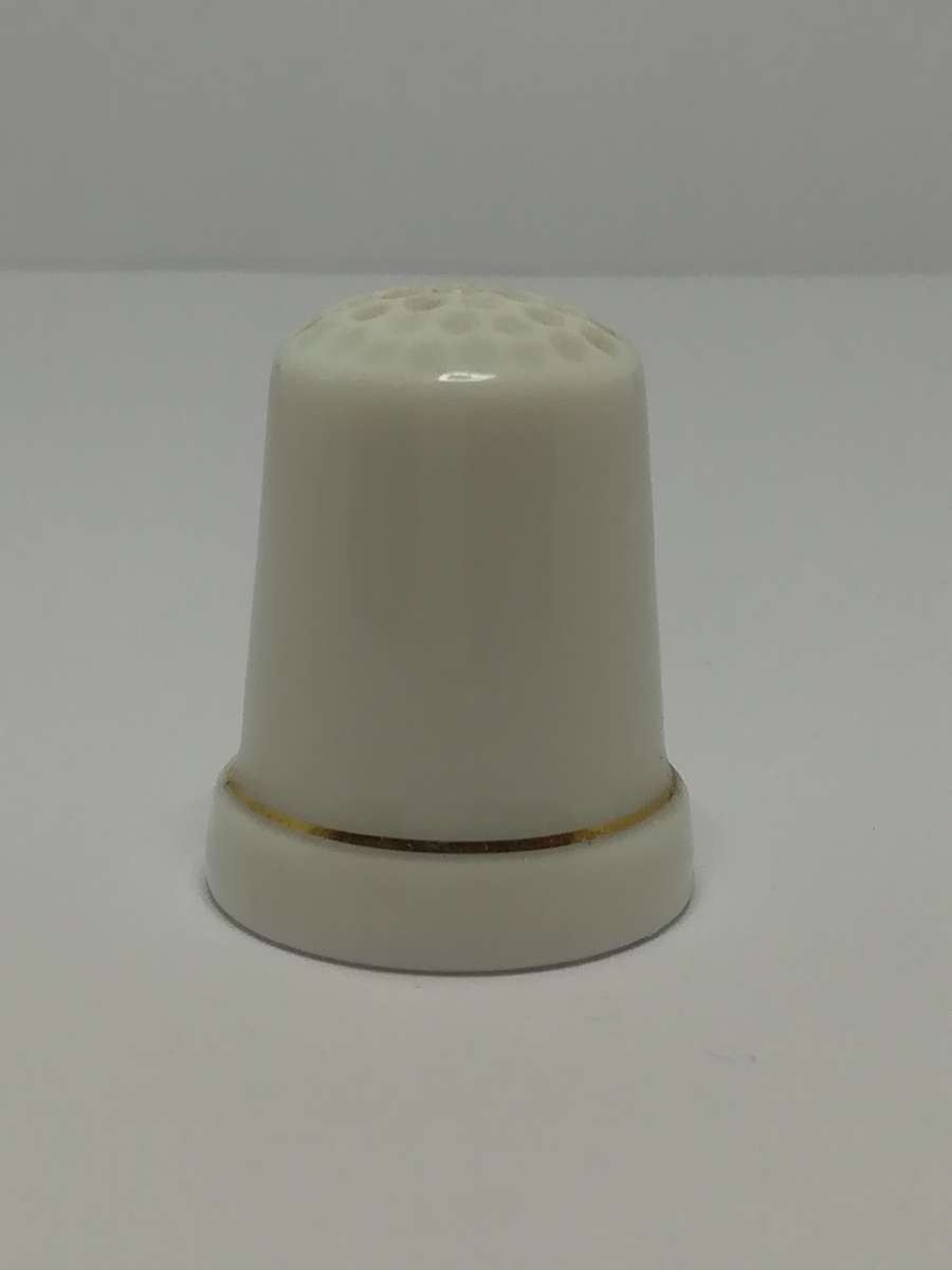 Thimble Porcelain with Flower (for Printer's Tray/Dollhouse)
