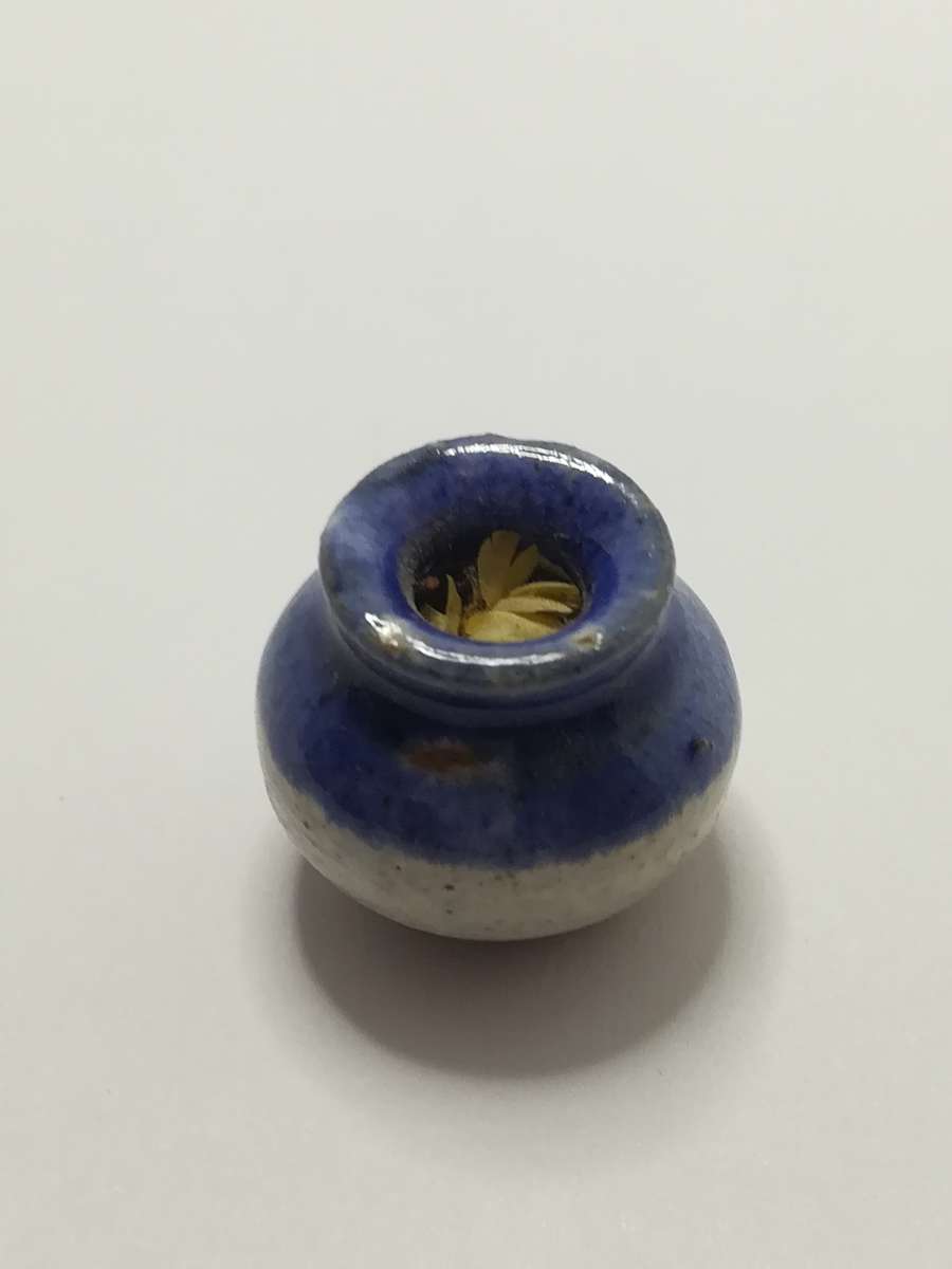 Miniature Rustic Brown, Blue & White Clay Pot (for Printer's Tray/Dollhouse)