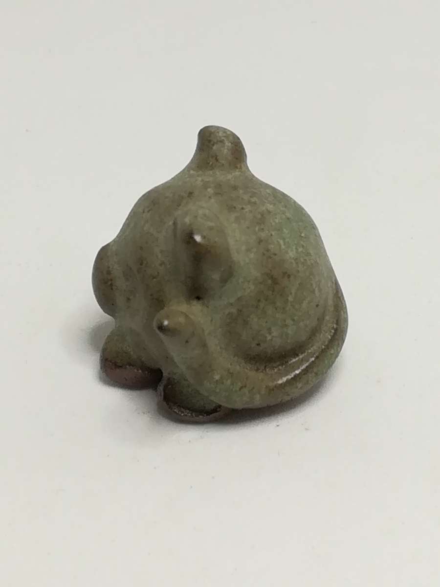 Miniature Ceramic Pig Sitting Upright Tail (for Printer's Tray/Dollhouse)