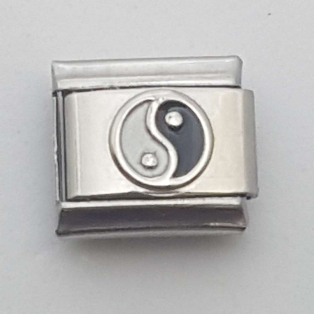 Italian Charm Ying Yang Black & White Enamel (Fits Nomination Bracelet)