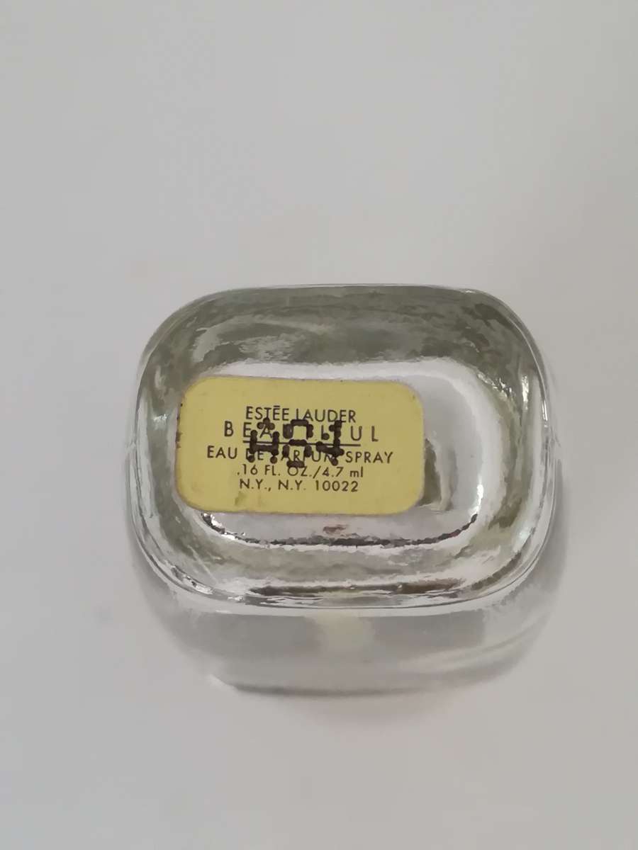 Miniature Perfume Bottle: Beautiful - Estee Lauder (5ml)