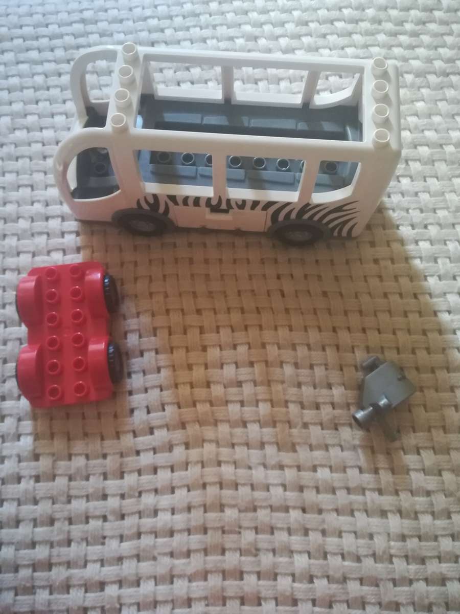 Lego DUPLO - Lot 18 (Pieces from Safari Set)