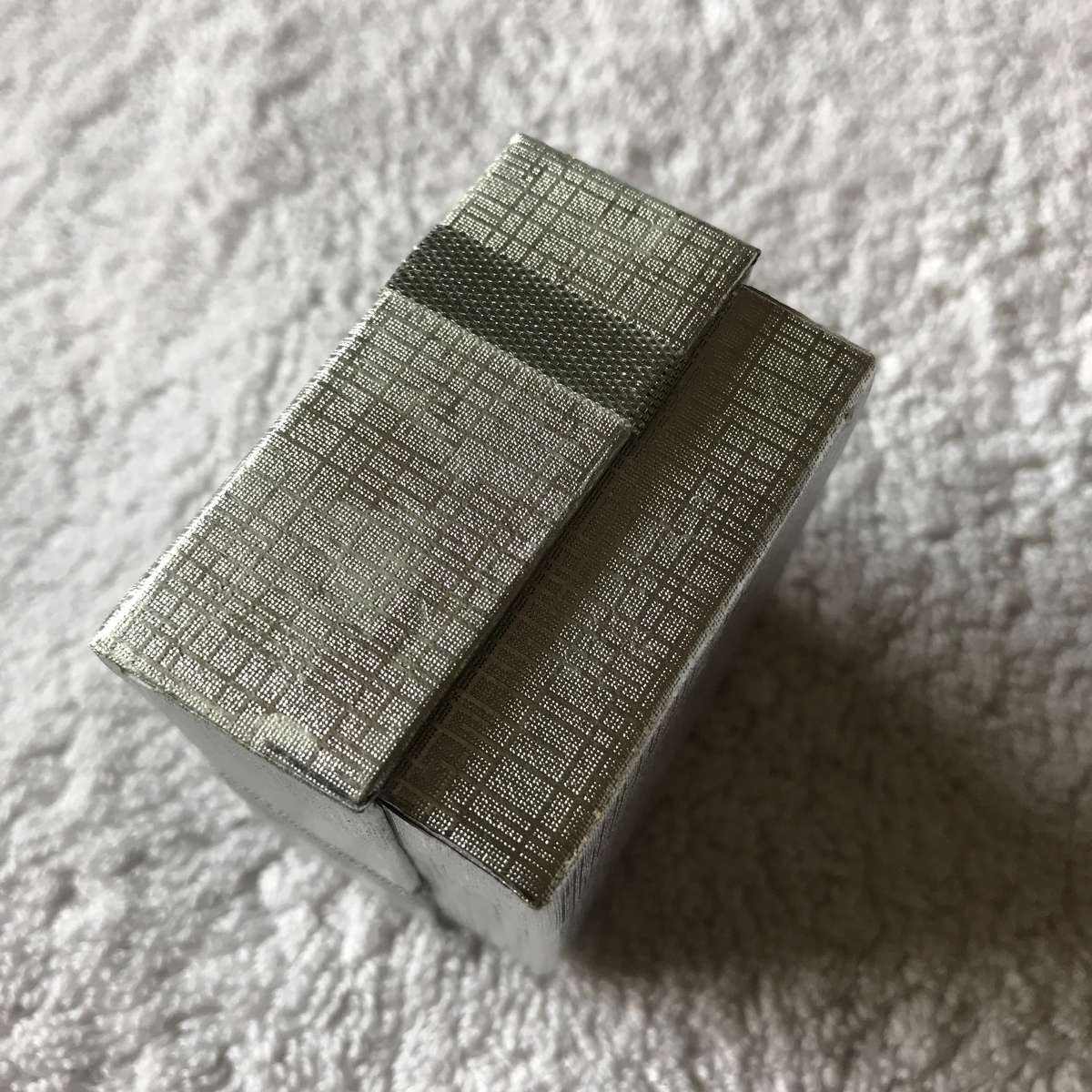 Gift Box Silver (50mm x 50mm x 33mm)