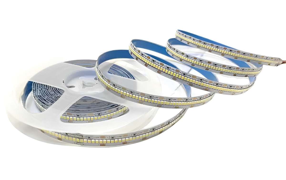 LED Striplight 24V - 2025 420 LED IP20 (5m) - Daylight (6000K-6500)