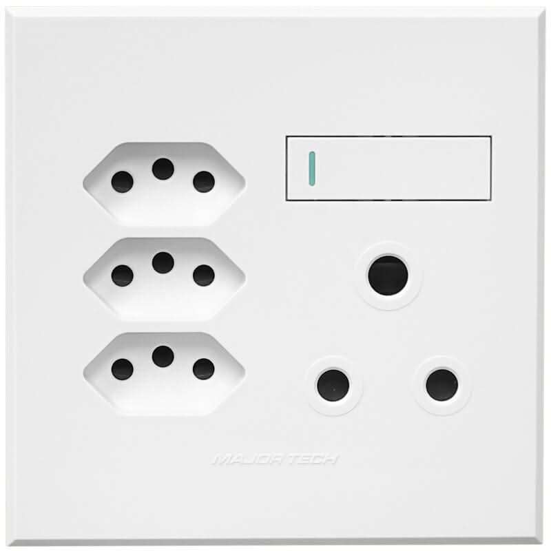 Veti 3 - 4 x 4 Single RSA, Triple V-Slim Sockets
