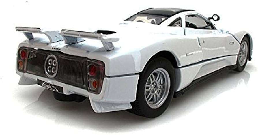 Pagani Zonda C12 White (scale 1 : 24)