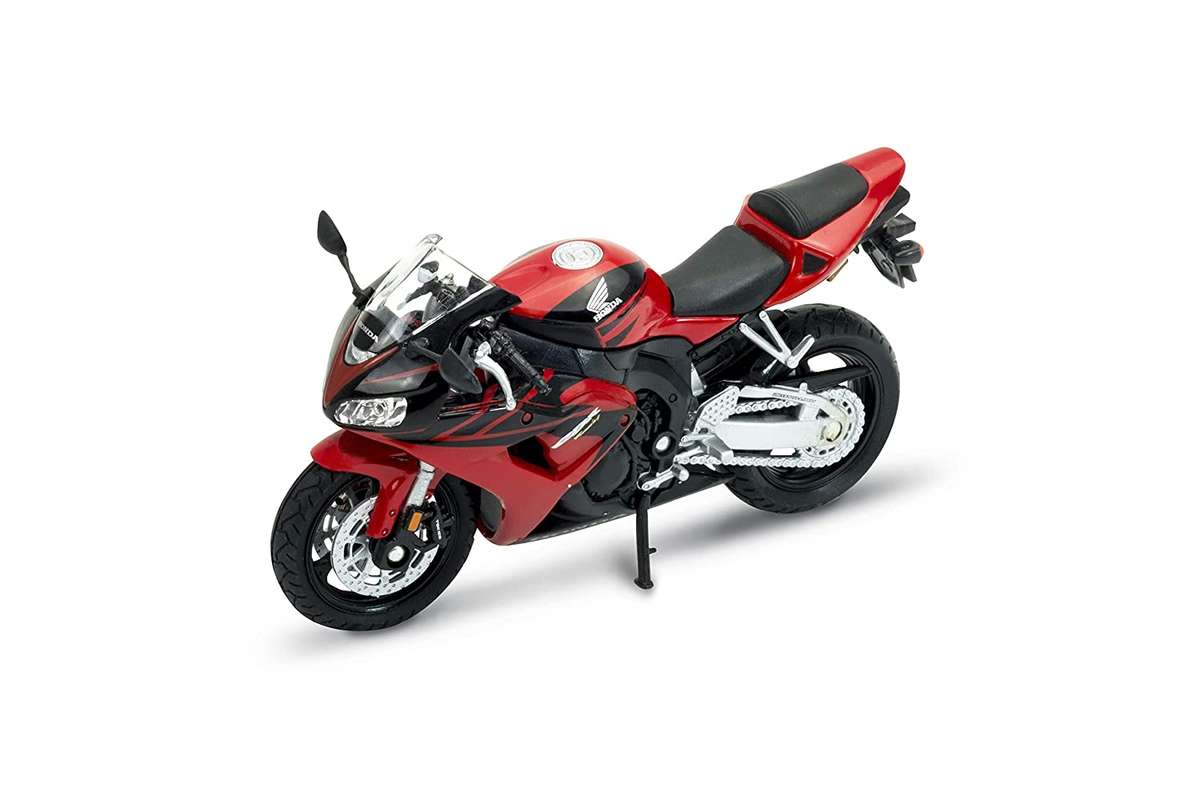 Honda CBR1000RR (scale 1 : 18)