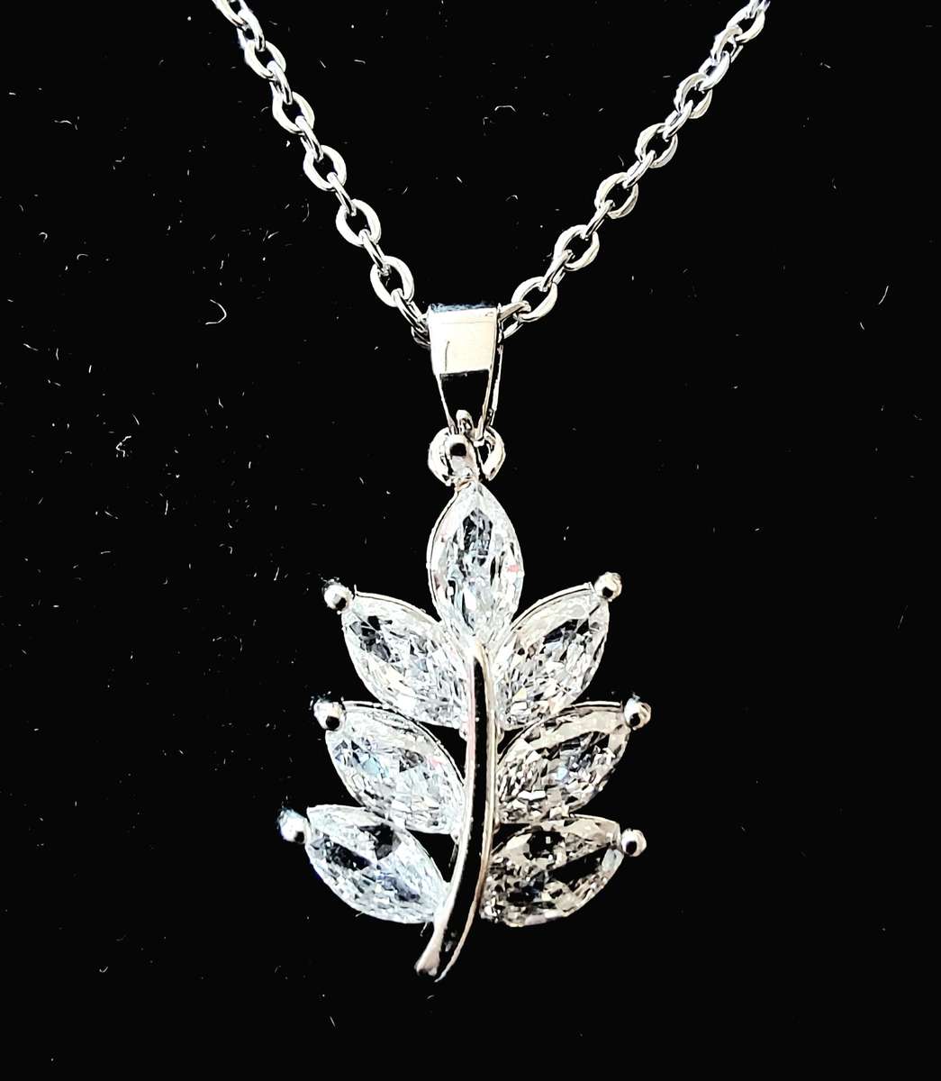 ALWAYS NIEU Lifetime Quality - 1.50ct White CZ Tree Pendant Necklace Stainless Steel