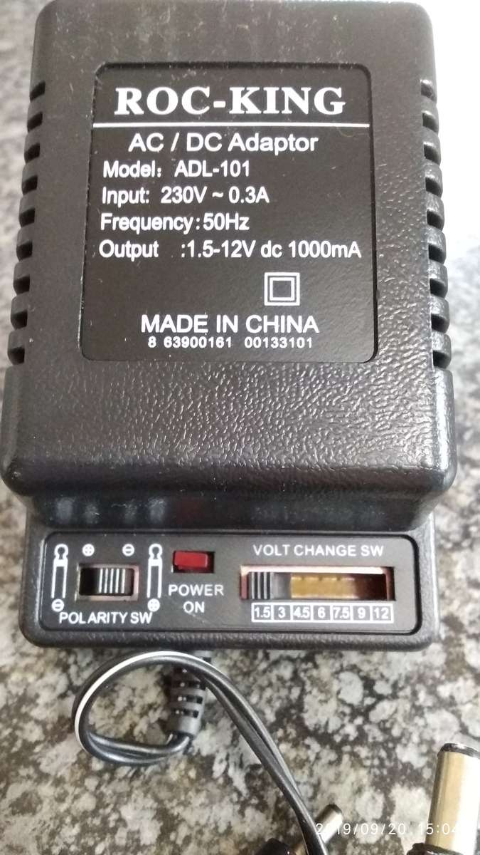 Roc-King Universal AC/DC Power Adapter