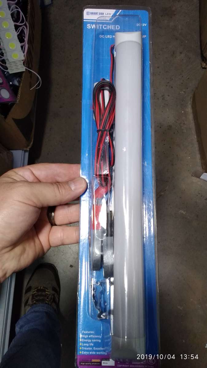 12v Switched Led Tube Light
