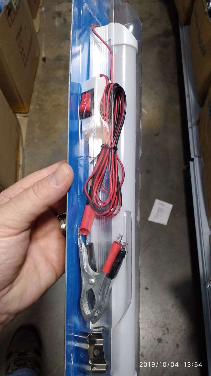 12v Switched Led Tube Light