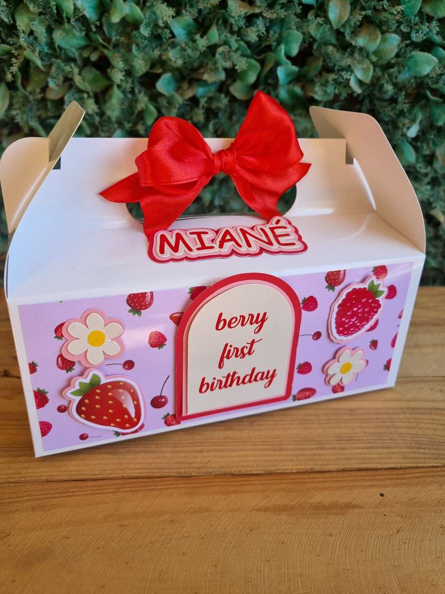 BERRY FIRST PARTY PACK 5 BOXES Personalized Kids Party Favors South Africa