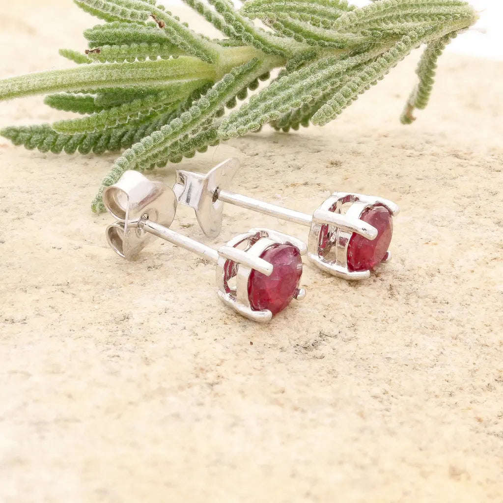 Ruby 4-Claw Stud Earrings Silver