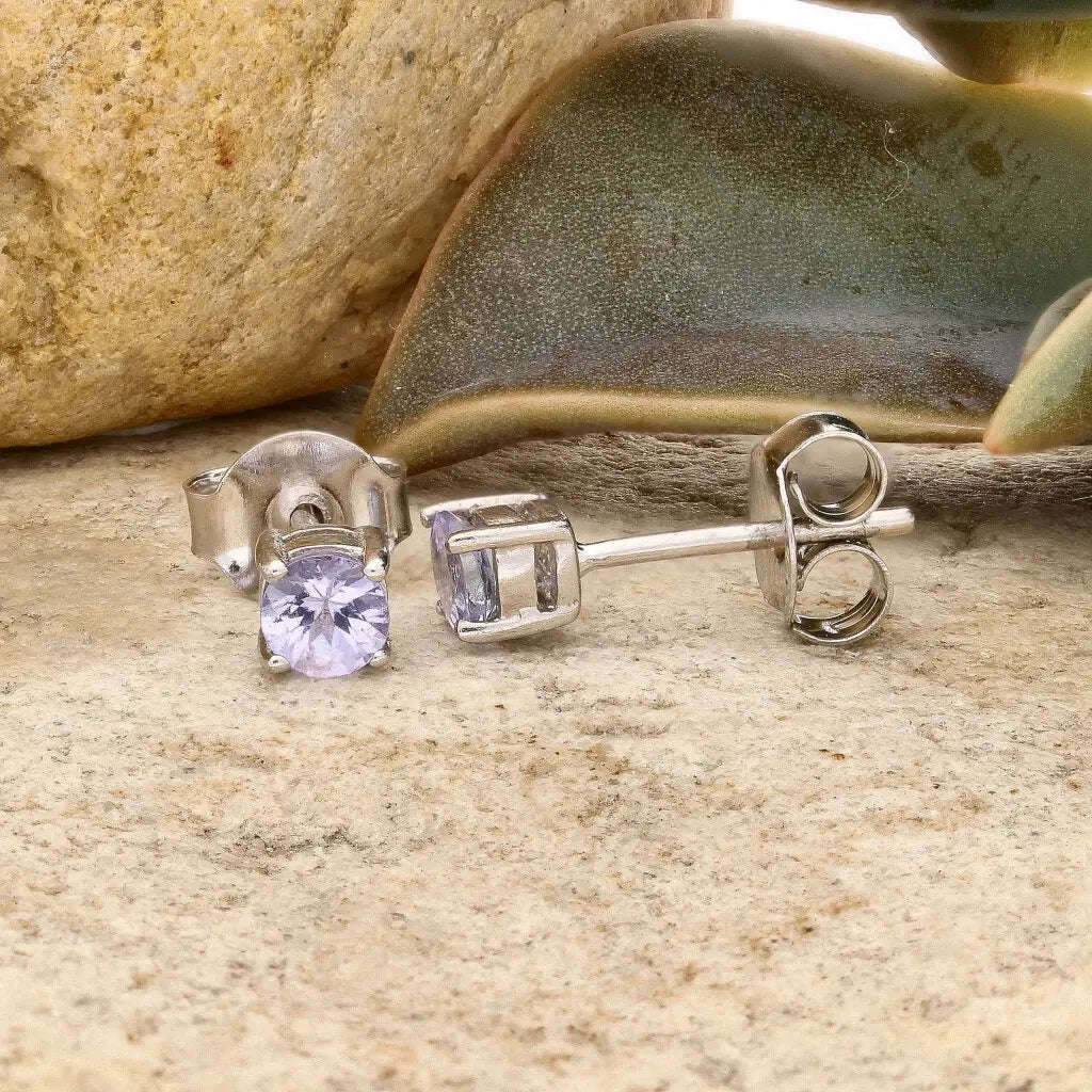 Luxurious 4mm Sterling Silver Tanzanite Solitaire Stud Earrings