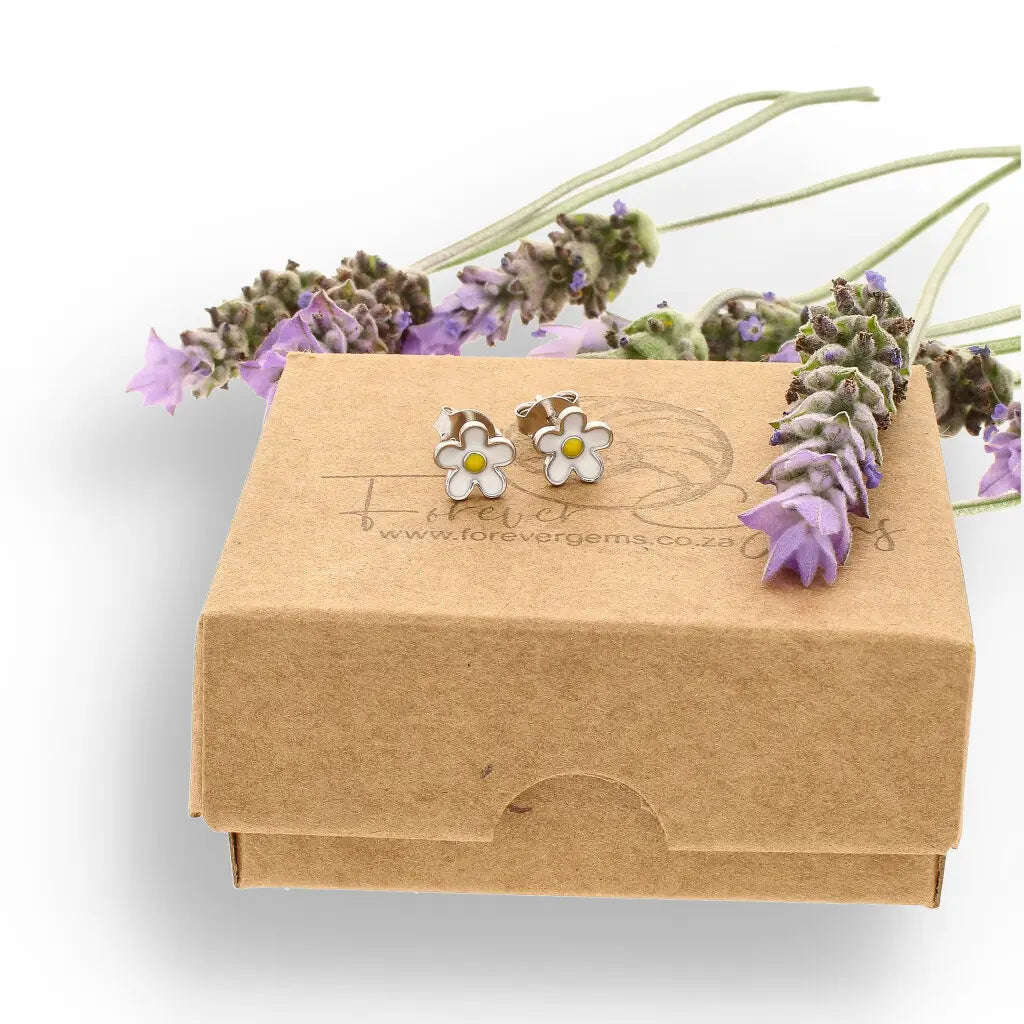 Sterling Silver White Enamel Daisy Flower Stud Earrings 7mm