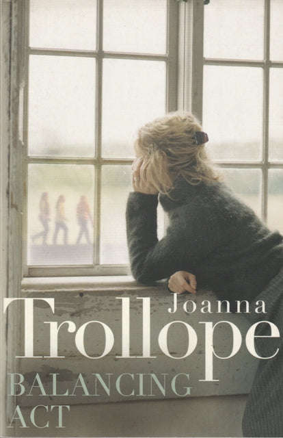 Joanna Trollope Balancing act  (large soft cover)