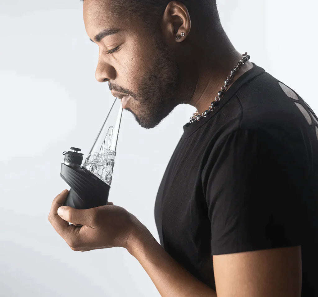 Puffco Peak Pro V2 Desert Vaporiser