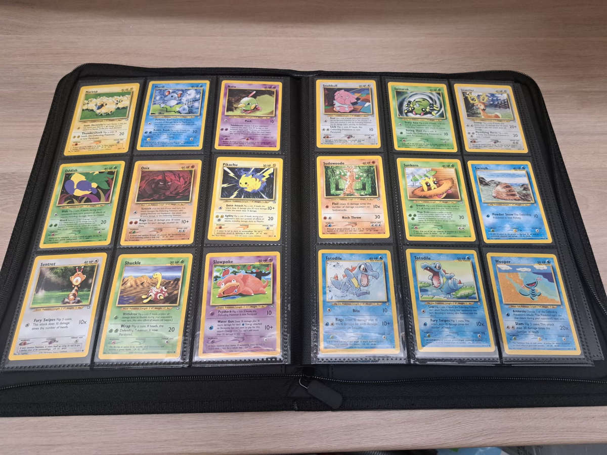 Pokemon Vintage Set | Neo Genesis | Partially Complete