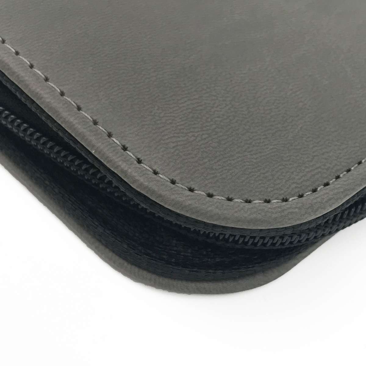 Level Up 12 Pocket Side Loading Zip Card Binder | 480 cards