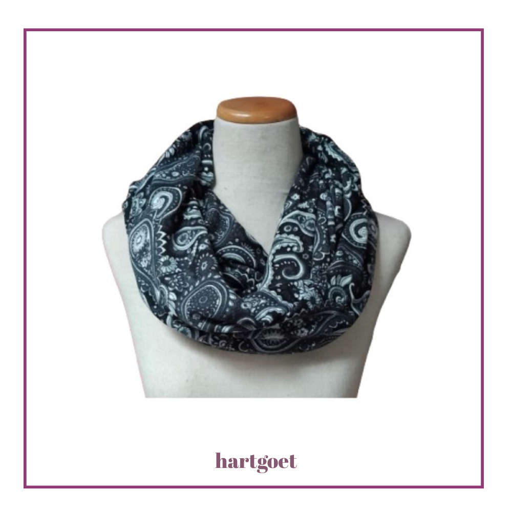 Winter snood - black paisley