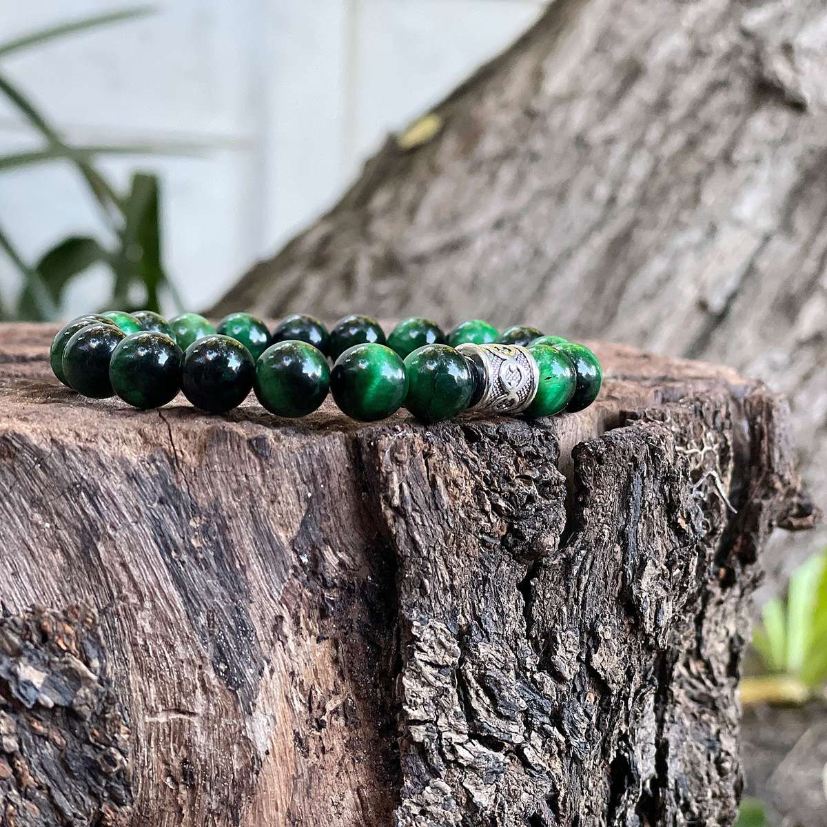 The Abundance Bracelet (10mm) Green