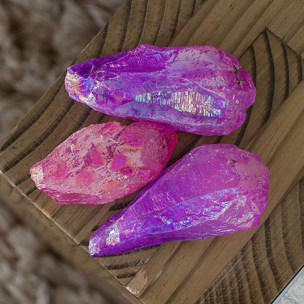 Aura Quartz Rough Points