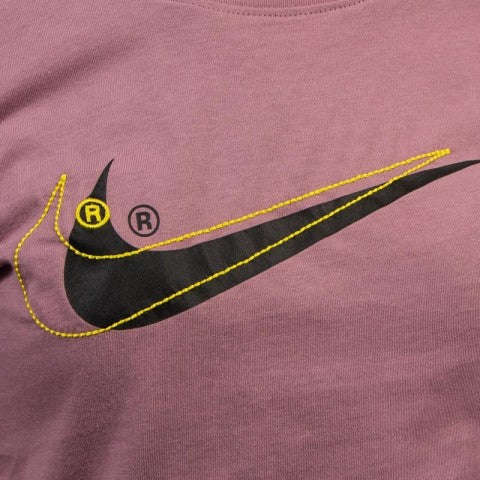 Nike Women's Sportswear Womens T-Shirt - Plumdust - Medium