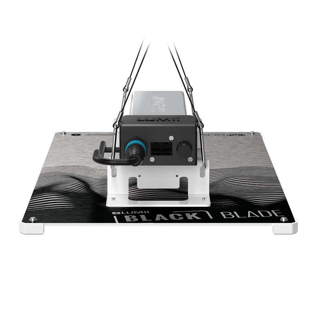 200W LUMii BLACK Blade LED Grow Light