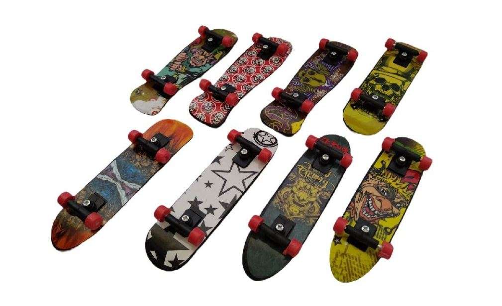 Finger Skateboards - 10cm - Set of 8 Assorted - Fidget Toys