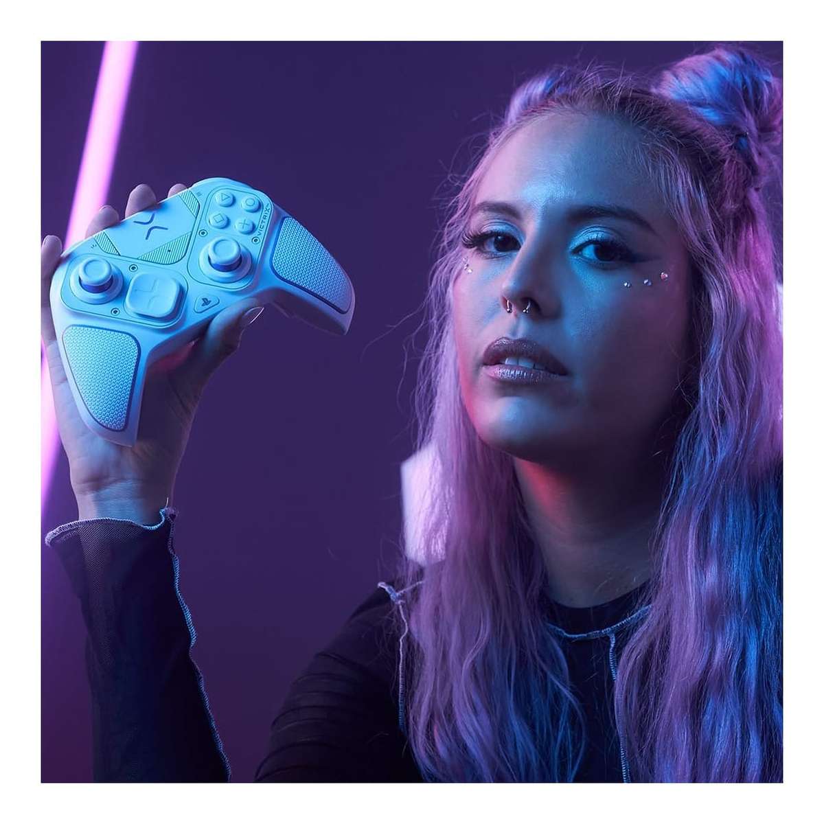 PDP Victrix Pro 052-002-WH Wireless Modular Gaming Controller - White 052-002-WH