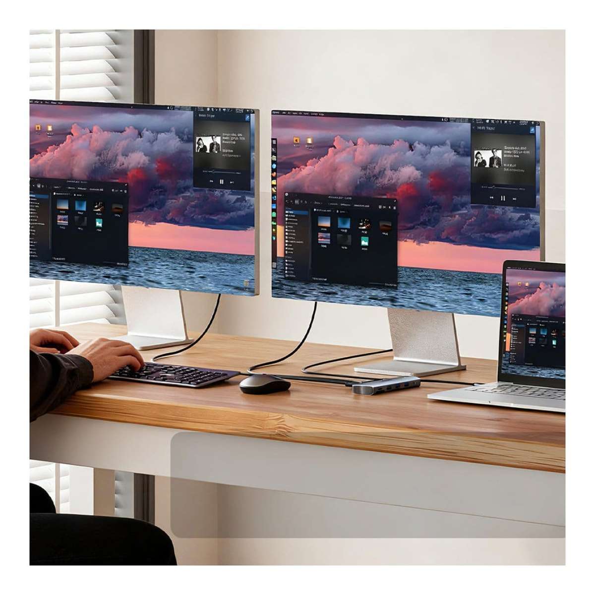 Unitek uHUB U11+ 11-in-1 USB-C Hub with Dual Display D1113BGY01