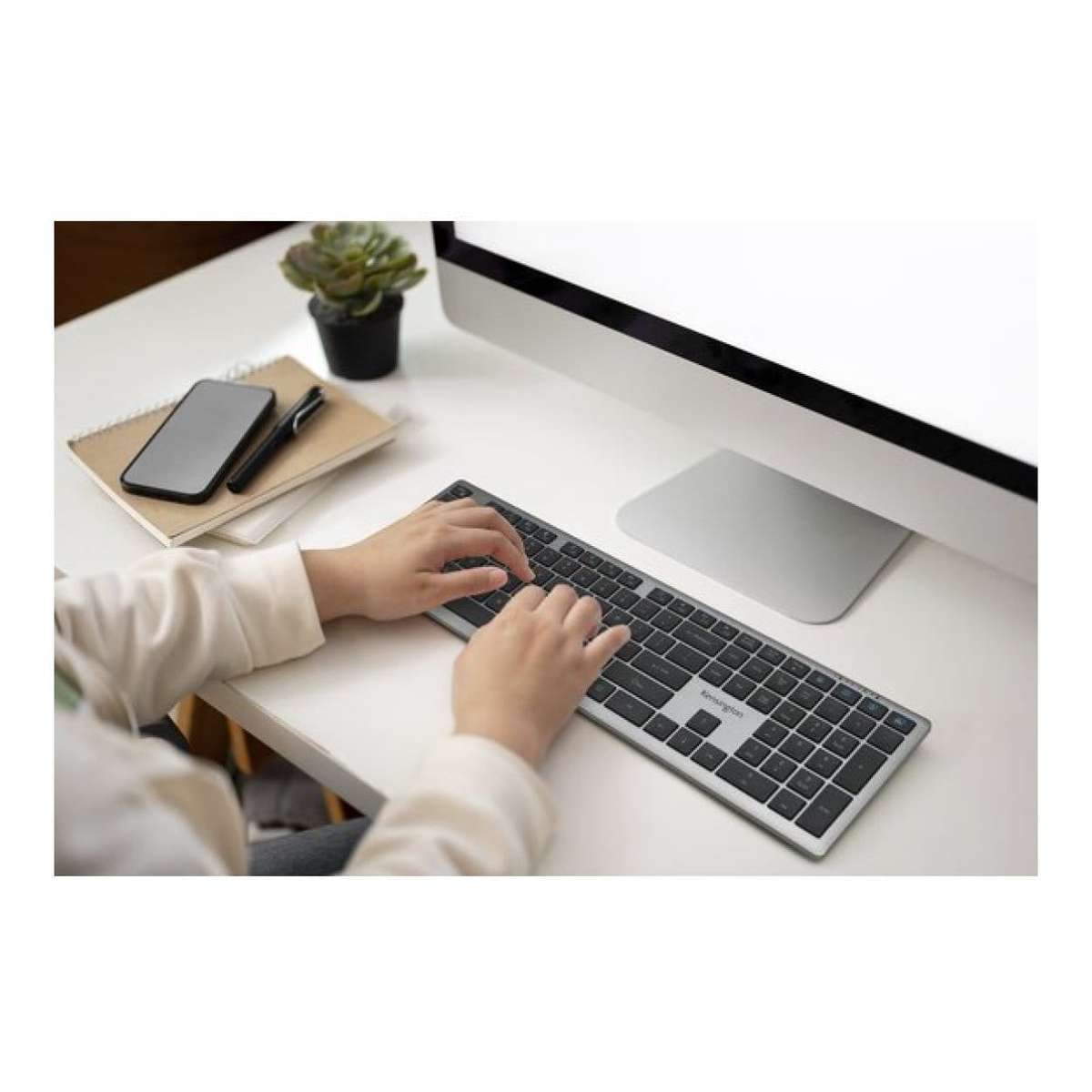 Kensington KB535 EQ Rechargeable Wireless Keyboard K75408WW
