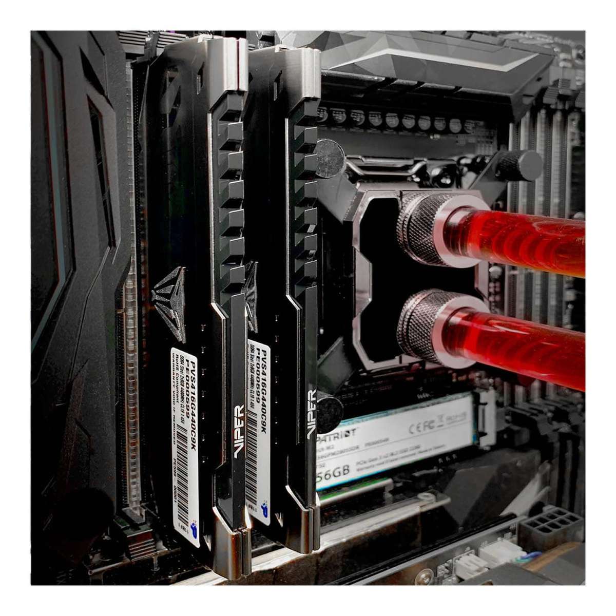 Patriot Viper Steel PVS432G320C6K Memory Module 32GB DDR4 3200MHz