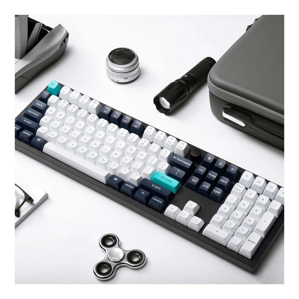 Keychron Q6 MAX Red Switch Hot-Swap Gateron Jupiter RGB Wireless Keyboard Black Q6M-M1