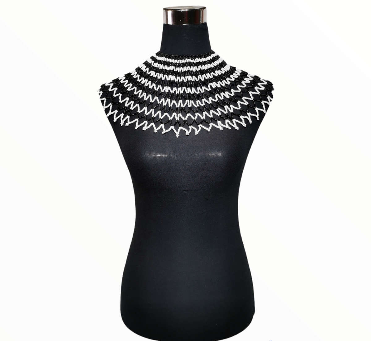 Xhosa Necklace Large Black/White