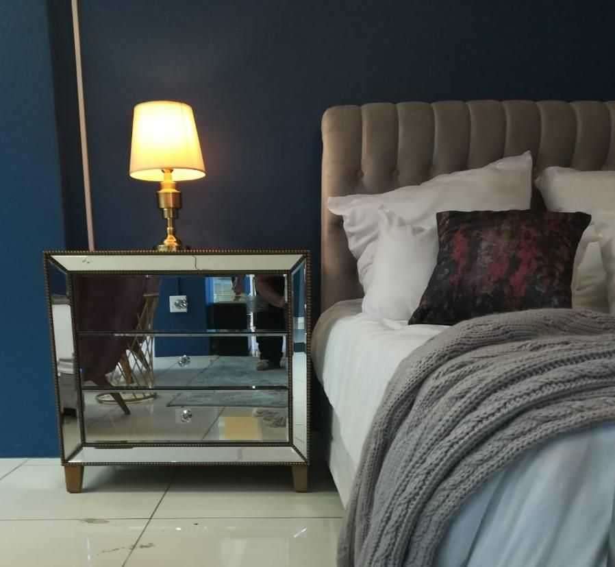 Moderna Three Drawer Mirrored Chest of Drawers