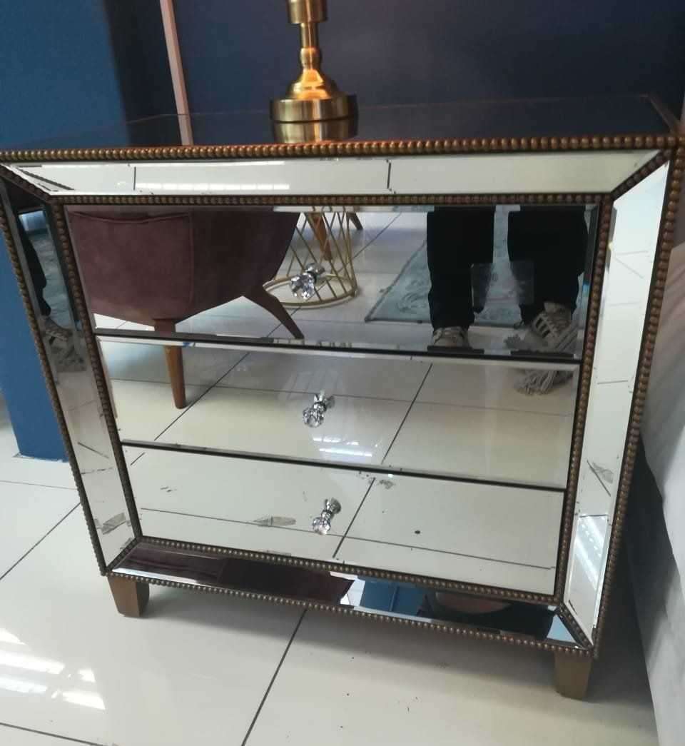 Moderna Three Drawer Mirrored Chest of Drawers
