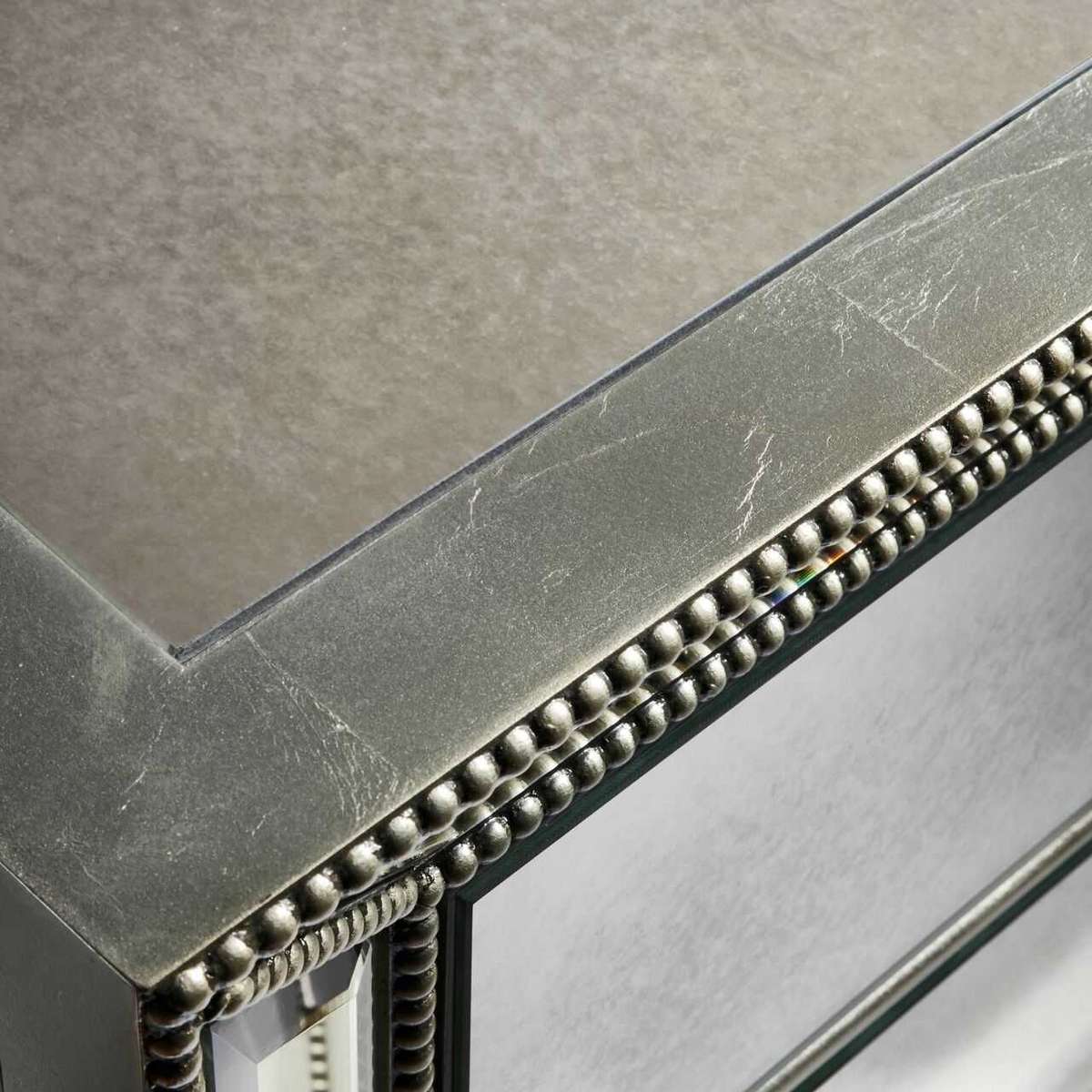 Moderna Eight Drawer Two Door Mirrored Sideboard