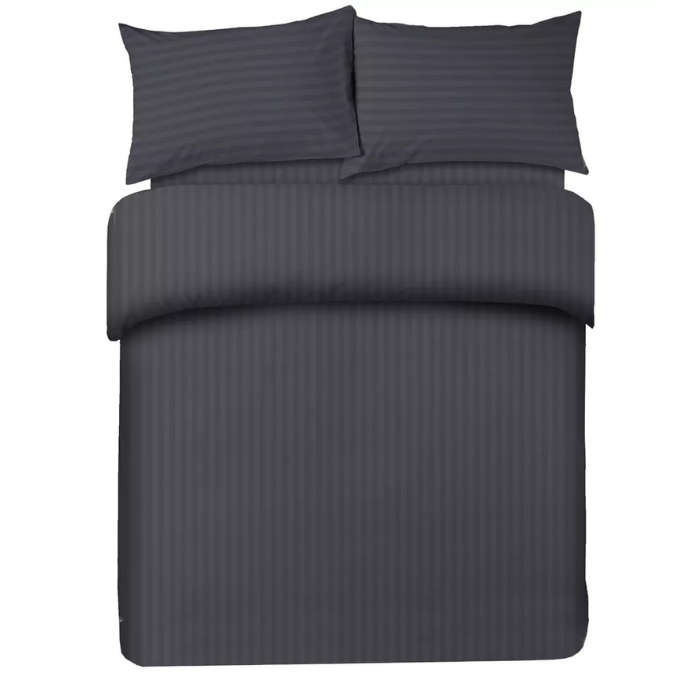 Relax Collection Microfibre Duvet cover Set with pilow cases - Grey