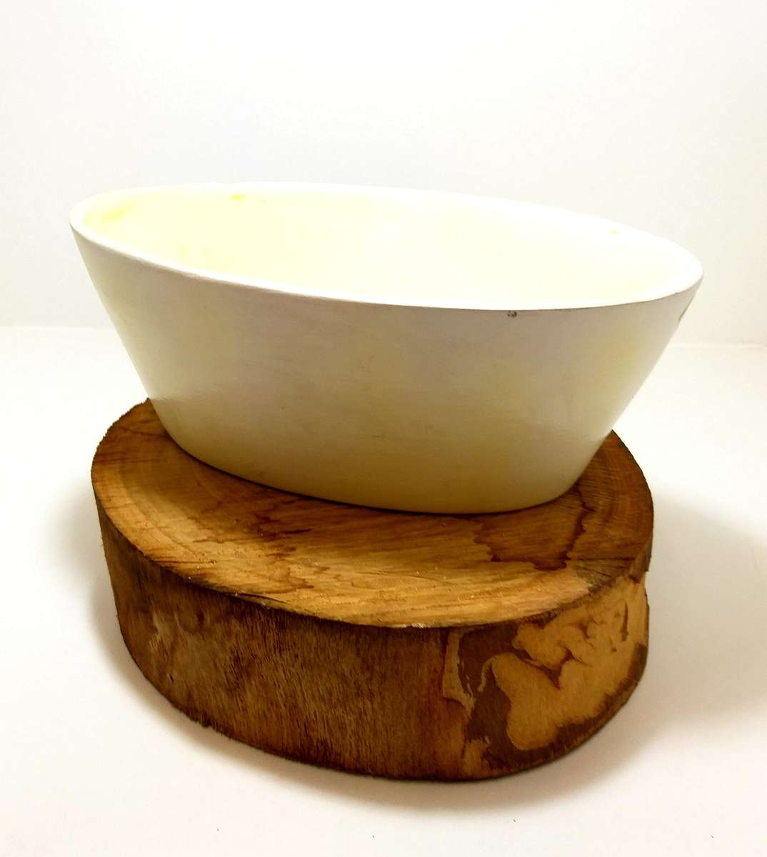 Oval Shaped Glazed Off-White (Yellow Tint) Ceramic Cache Pot / Planter
