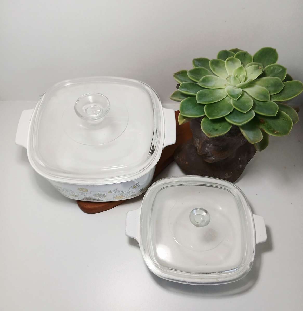 Set of 2 Graduating CorningWare Floral Bouquet Casseroles