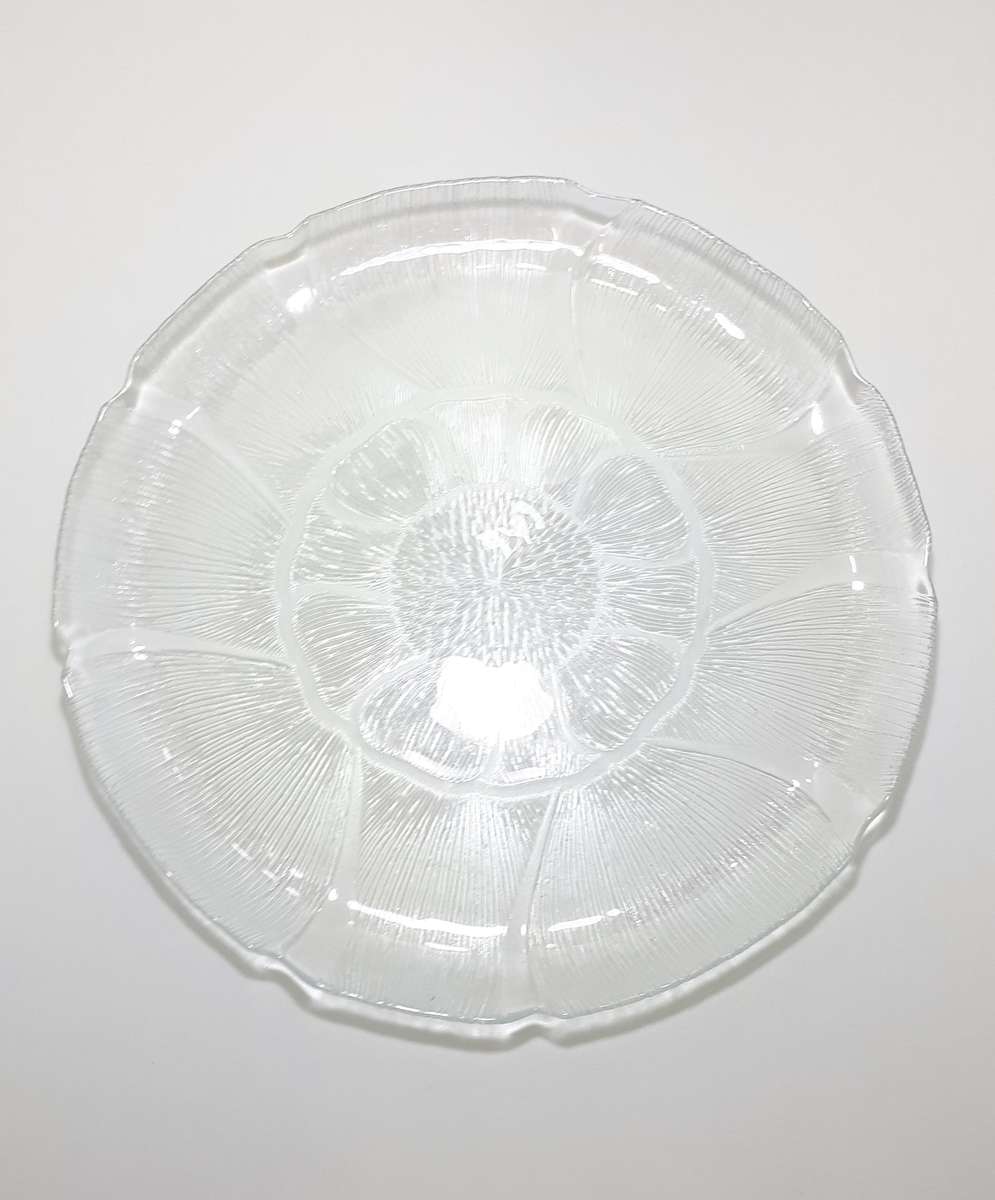 Vintage 1970-1980s Glass Display / Presentation Plate With Embossed Flemish Floral Patterning