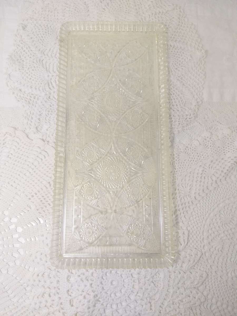 Vintage Transparent & Beautifully Etched Acrylic Snacks/Sandwich Tray