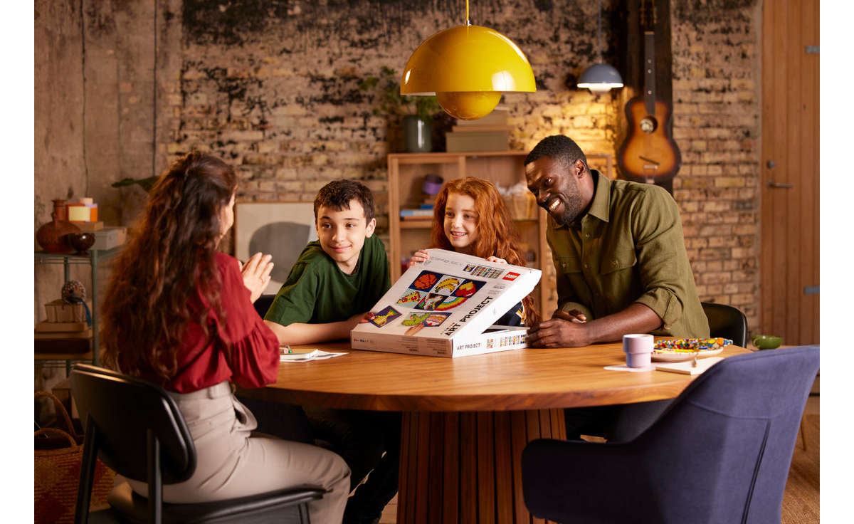 LEGO® 21226 - ART Create Together