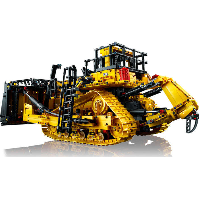 LEGO 42131 - Technic App-Controlled Cat D11Bulldozer
