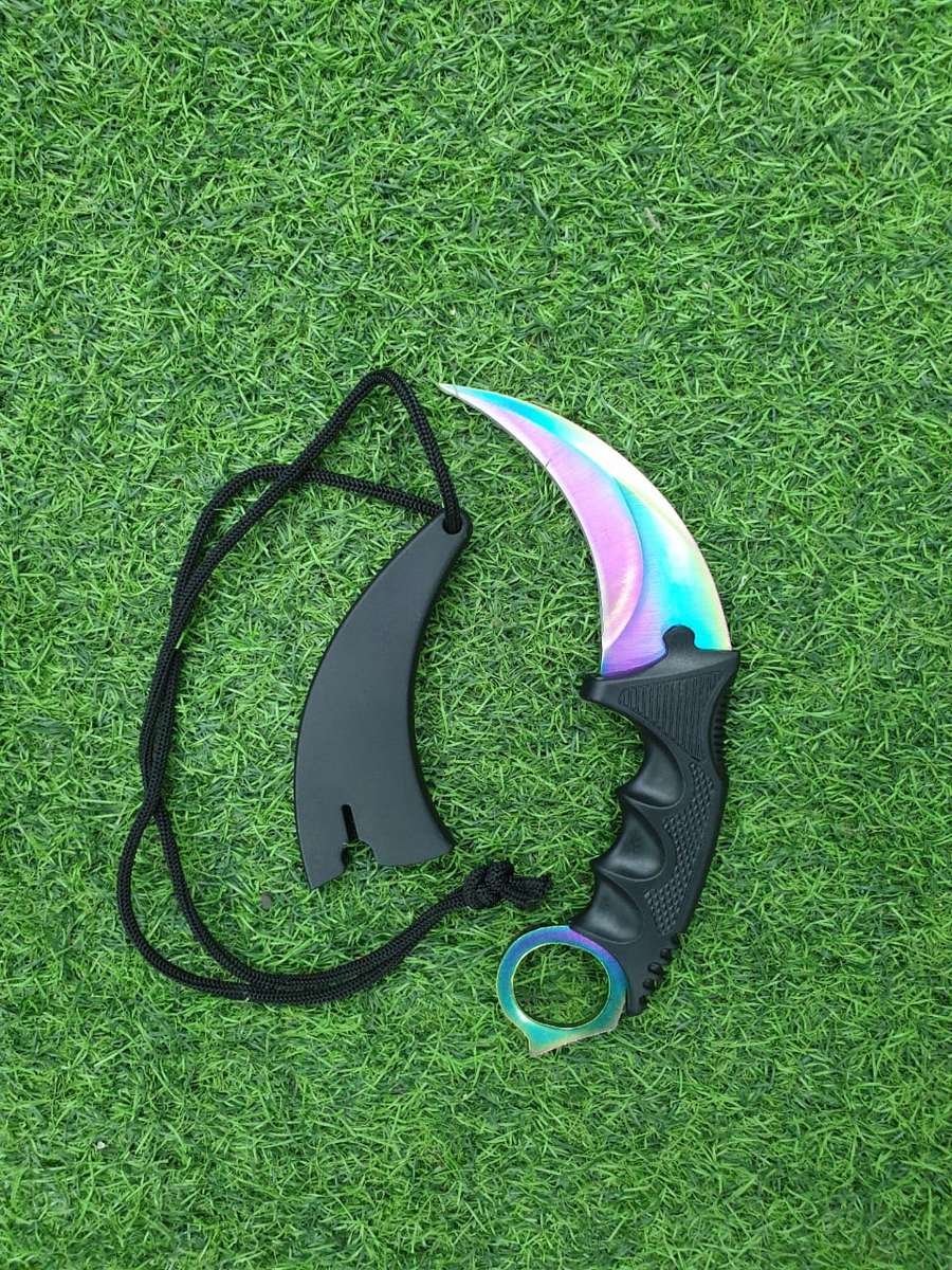 Karambit knife