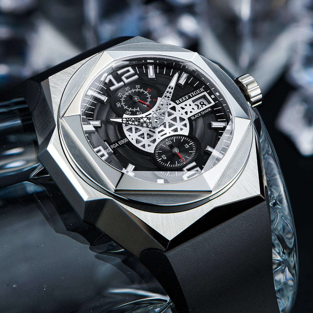 Reef Tiger Men's Black Shark Traveler Multifunctional Automatic Mechanical Dive Watch RGA6906