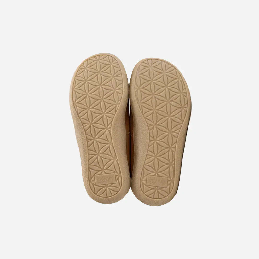 Esthe UTip Toffee Unisex Leather Sneakers